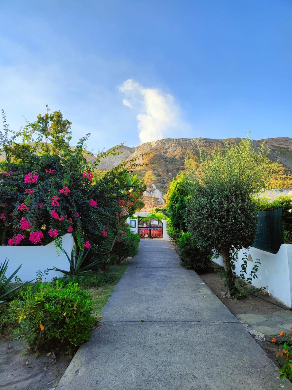 Residence Vulcano Cottage Exterior foto